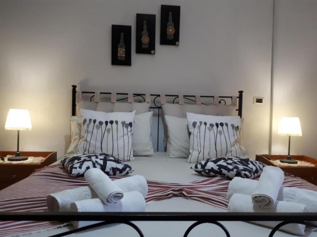 La Casa Re Basuli Villa Noto Eksteriør billede