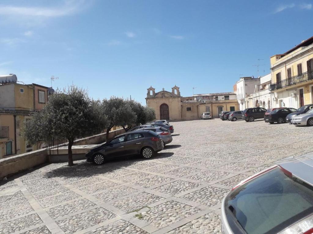 La Casa Re Basuli Villa Noto Eksteriør billede